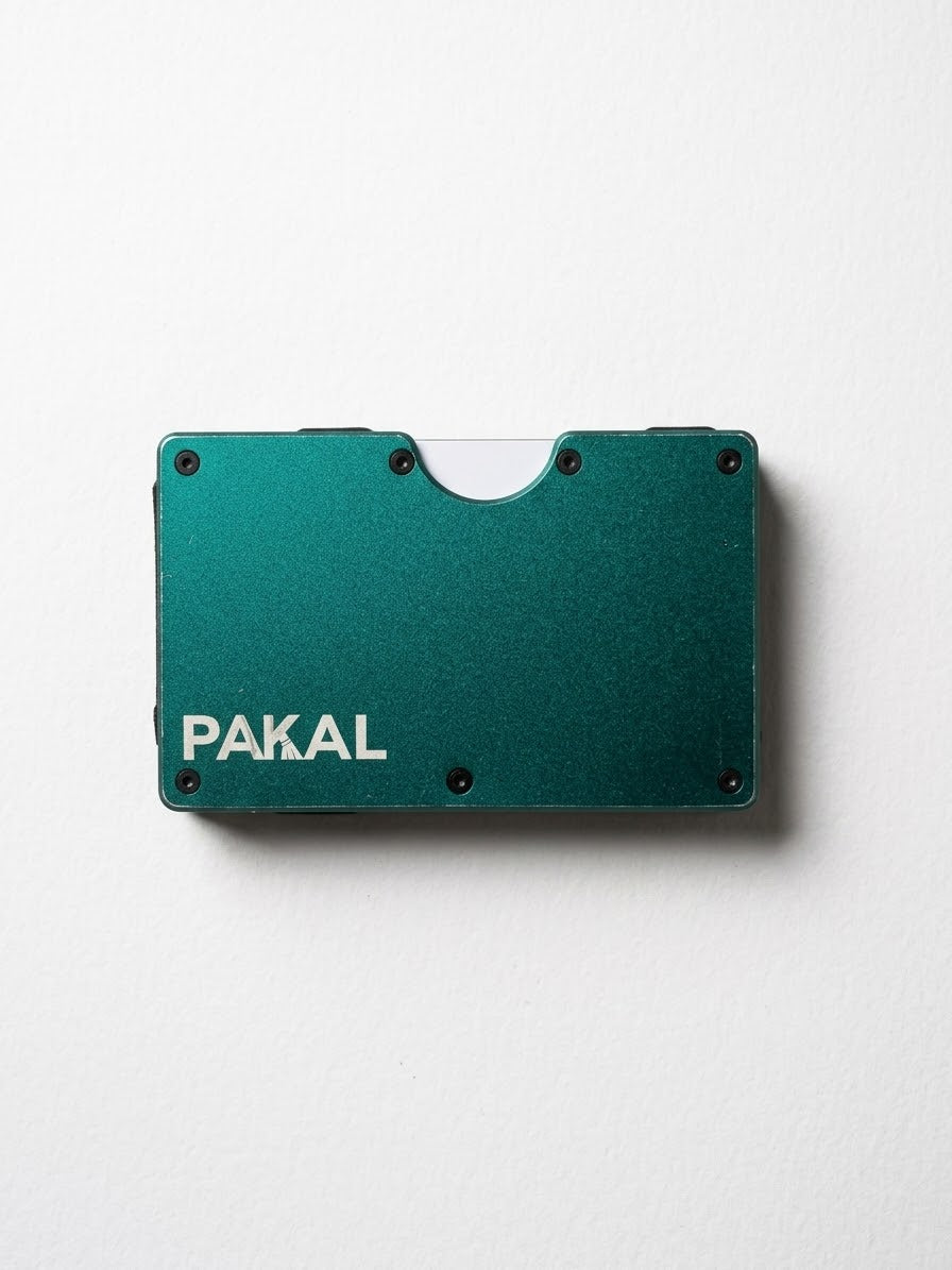 ארנק טקטי PAKAL מלפנים, עם חריץ לאגודל